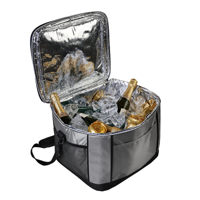 https://zecat-user-images-cl.s3.amazonaws.com/generic_products/Portada%20-%20Cooler%20Grand%20-%20Slazenger%203%2Cpng-1663093621.png