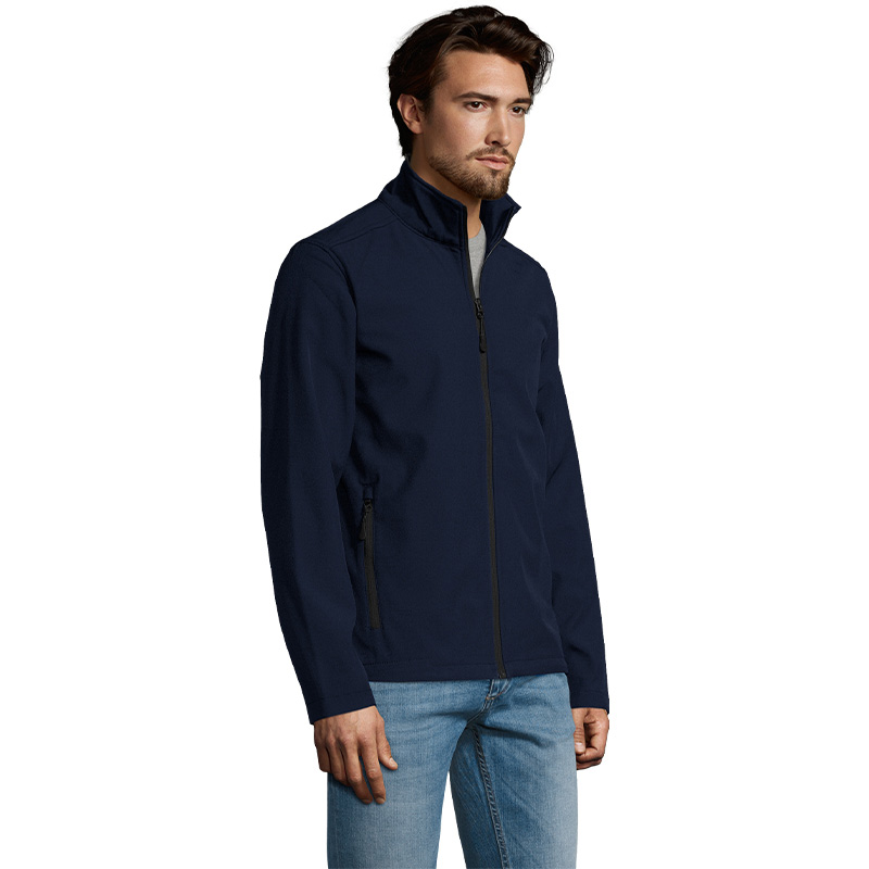 https://zecat-user-images-cl.s3.amazonaws.com/generic_products/campera-softshell-race-hombre_7%2Cjpg-1664206819.jpg